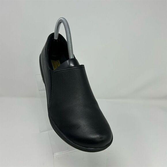 Clarks Grasp Chime Black Leather Slip-On Size 8.5 Casual Slip Resistant Loafers - Picture 2 of 13